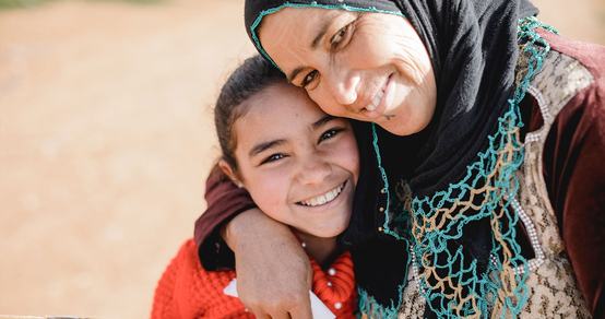 210303_War-Child_LB_Syrian-mother-with-child