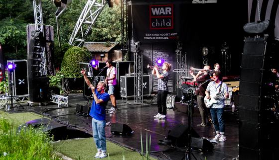 Chef'Special tijdens concert voor War Child in Caprera_200723