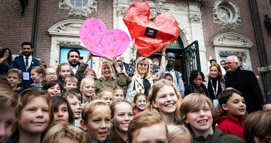 Getekend voor het leven overhandiging petitie_War Child Nederland_191009
