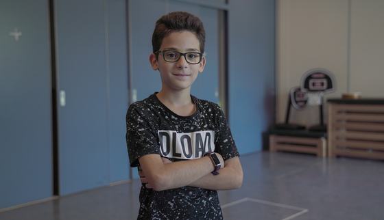 Gevluchte Mohammed uit Syrie werd gepest en durft dankzij TeamUp op School weer zijn emoties te uiten_War Child_2010XX