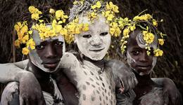 Fotoveiling Jimmy Nelson Before They Pass Wway Karo tribe yellowtrace
