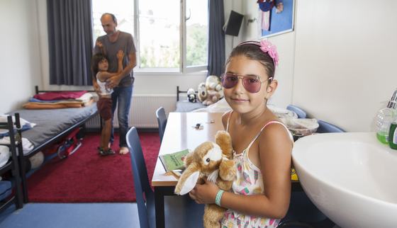 Kind in een azc - asielzoekerscentrum in Sneek - Team Up_War Child Nederland_180730