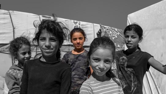 Nisa & andere meisjes in Bekaa_Lebanon_Wees maar niet bang_Veilige Plekken_War Child_201006