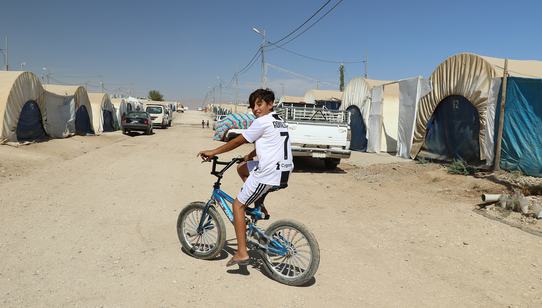 Boy in refugee camp in Iraq_near Safe Space_War Child Iraq_181005