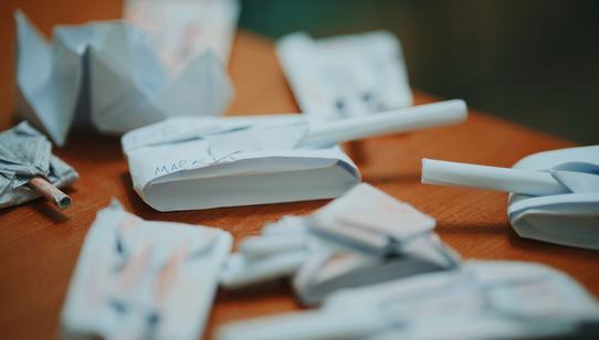 War-Child_Alex_refugee-from-Ukraine_paper-tanks_Moldova_2_220330