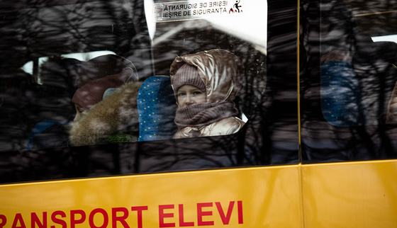 War-Child_Noodhulp-in-Oekraine_2_gevluchte-kinderen-psychosociaal-ondersteunen_Roemenie_220228