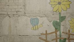 War-Child_Oekraïne_Veilige-Plek_Denys_schuilkelder-muur_231022