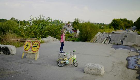 War-Child_Oekraïne_Veilige-Plek_Natalya_brug-bombardement_231022