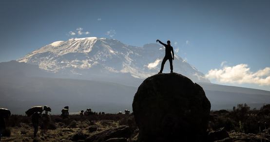 De Kili-Challenge Kilimanjaro beklimmen War Child_Tanzania_150202