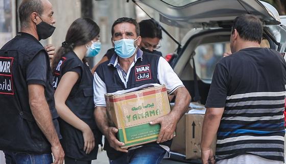 War Child verdeelt hulpgoederen ter ondersteuning van de gemeenschap_War Child Lebanon_200817.jpg