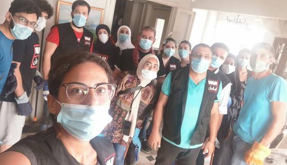 War Child werkt samen met noodhulporganisaties en de Libanese bevolking om Beiroet op te ruimen na de explosies_War Child Libanon_200811.jpg