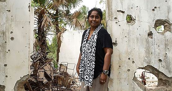 Sri Lanka collega Marina War Child_18XXXX