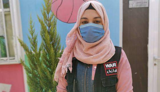 War Child lerares Dana uit Libanon biedt kinderen onderwijs en bescherming_War Child Libanon_200820