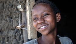 Vivienne is gevlucht voor rebellen in Burundi_War Child Oeganda_180628