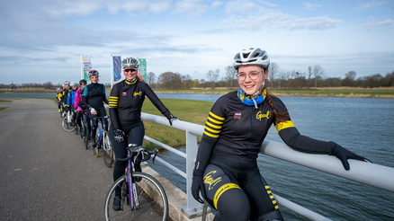 Goed Bezig - actie voor War Child - wielrennen fietsen Gaul!