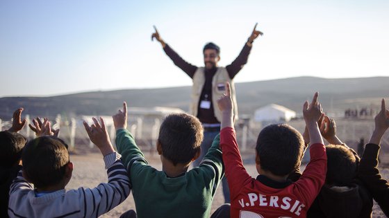 War Child helpt kinderen in oorlog weer kind zijn op veilige plekken