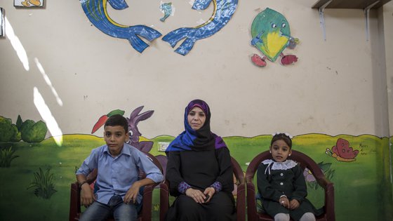 Gezin bezette Palestijnse gebieden War Child programma