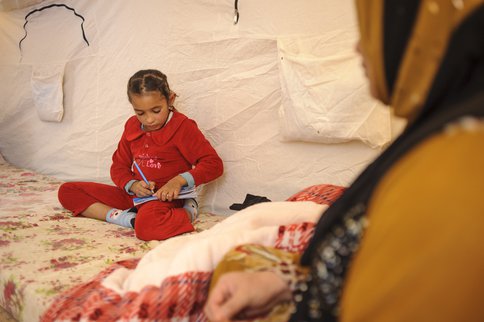 War Child helpt kinderen in oorlog weer kind zijn op veilige plekken