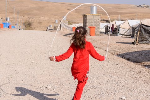 War Child helpt kinderen in oorlog weer kind zijn op veilige plekken