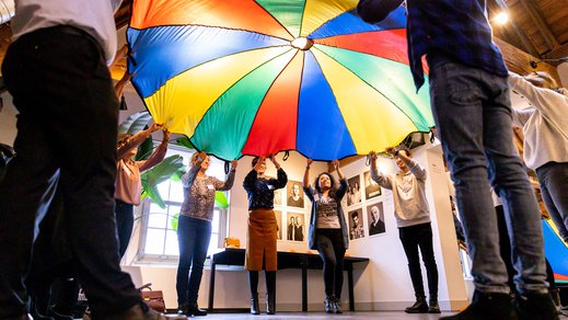 parachute spel tijdens TeamUp War Child