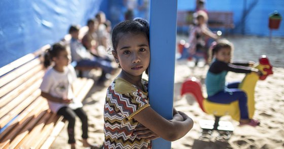 Veerkracht kinderen in oorlogsgebied - Meisje Gaza speeltuin