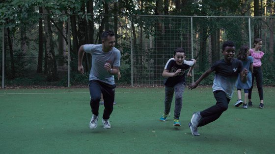 Gevluchte jongeren kunnen tijdens TeamUp weer even kind zijn