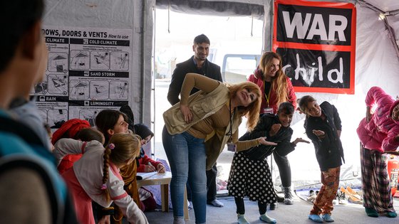 War Child helpt kinderen in oorlog weer kind zijn op veilige plekken