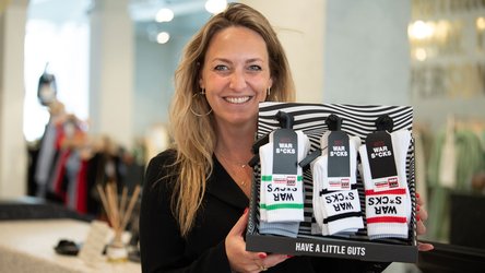 Met haar War Socks is Guts & Gusto eigenaar Henrike #goedbezig voor War Child
