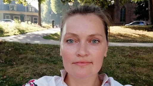 War Child-collega Oleksandra is gevlucht uit Oekraïne. Vanuit Nederland zet zij zich in voor kinderen in en uit Oekraïne