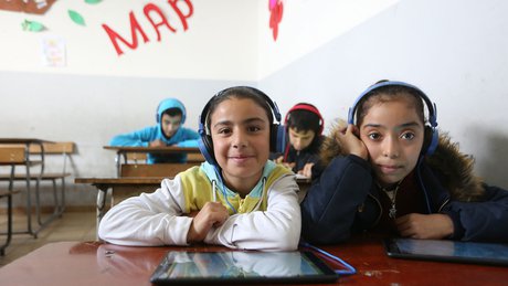 Tabletonderwijs via Can't Wait To Learn in Libanon