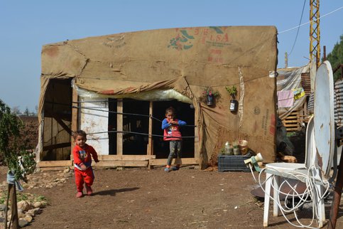 Alia uit Syrië gevlucht War Child broertje zusje